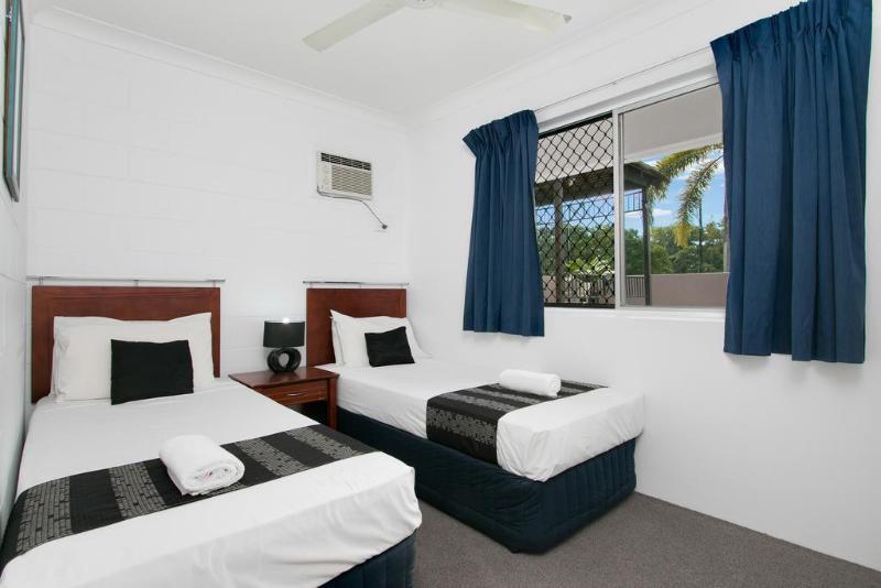 High Chaparral Hotel แคนส์ ภายนอก รูปภาพ